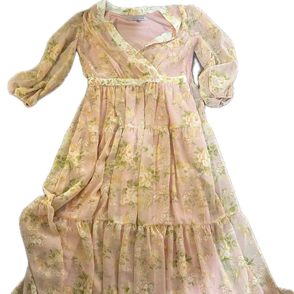 Floral Pink Long Sleeve Dress - Taylor Size 10 - Picture 3 of 5